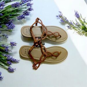 Bobbie Brooks Tan Braided Sandals Size L 9/10
